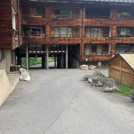 Appartement Avec Acces Piscine- Station- 4 Personnes Saint-Jean-d'Aulps Bagian luar foto